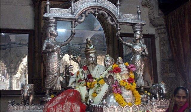 Babulnath Temple Mumbai 41 Babulnath Temple Mumbai