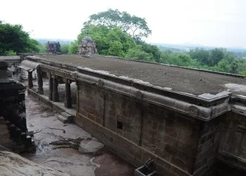Arahanthgiri Jain Math Tiruvannaamalai