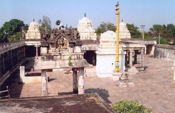 Alaghu Mallari Krishna Swamy Temple Mannar Polur 39 Alaghu Mallari Krishna Swamy Temple Mannar Polur