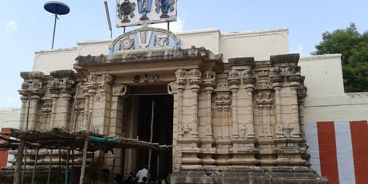 Kaaichina Vendha Perumal Temple Thirupulingudi