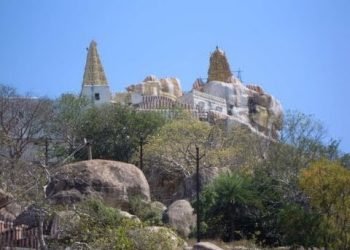 Sri Lakshmi Venkateswara Swamy Temple Manyamkonda