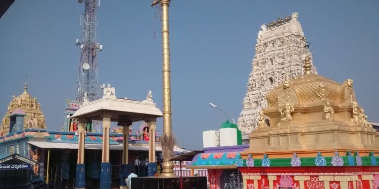 Sri Prasanna Venkateswara Swamy Temple Konda Bitragunta